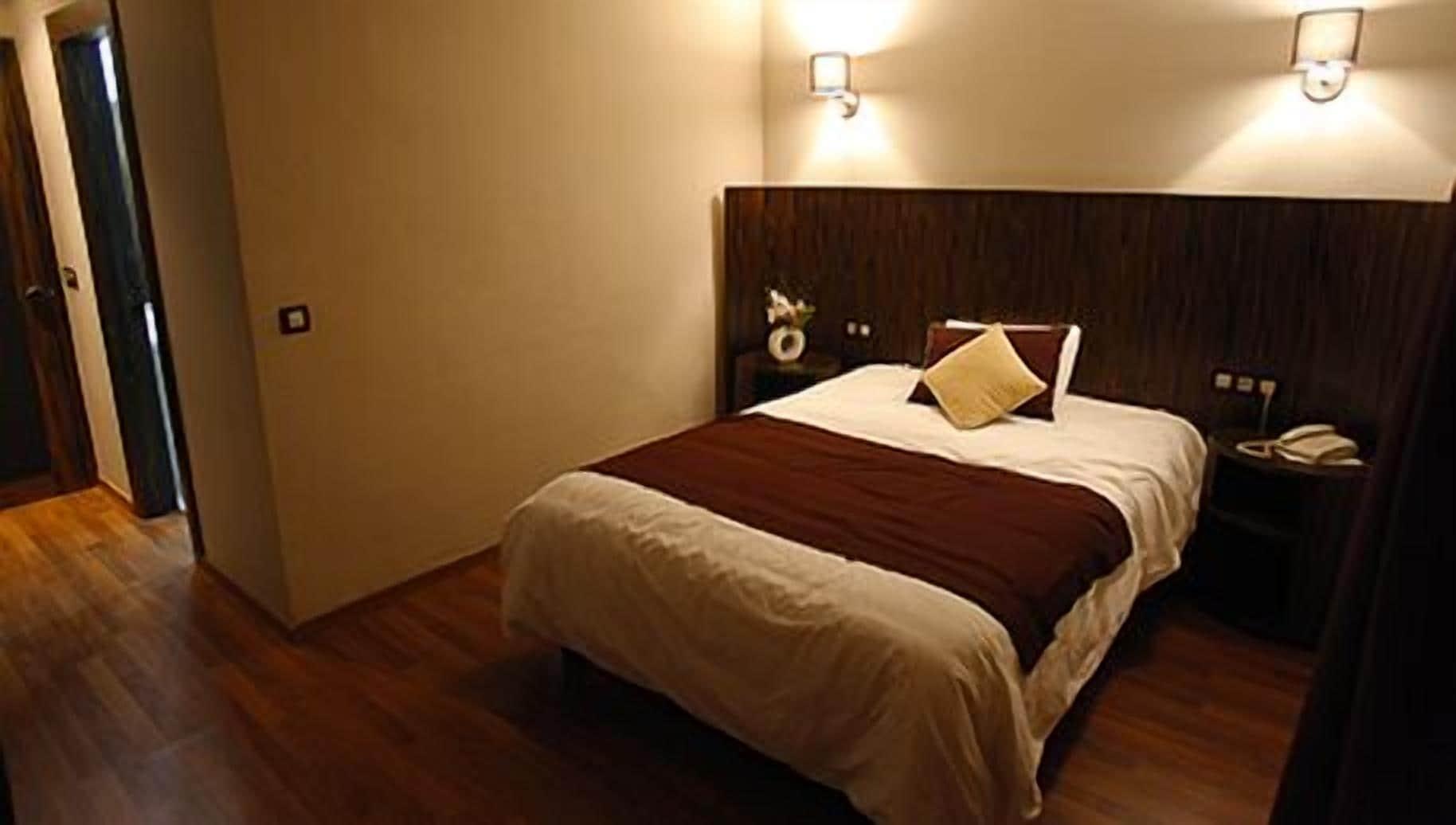 מוחמדיה Hotel Sabah מראה חיצוני תמונה
