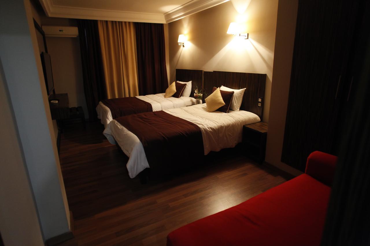 מוחמדיה Hotel Sabah מראה חיצוני תמונה